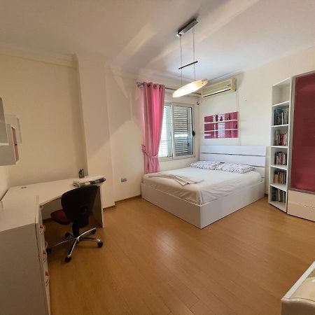 Albjona Guesthouse Tirana Eksteriør billede
