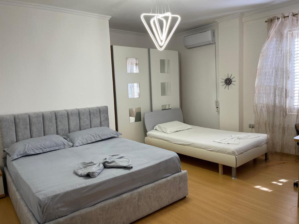 Albjona Guesthouse Tirana Eksteriør billede