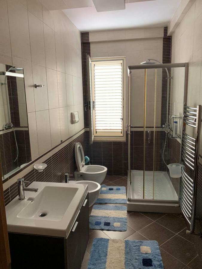 Albjona Guesthouse Tirana Eksteriør billede
